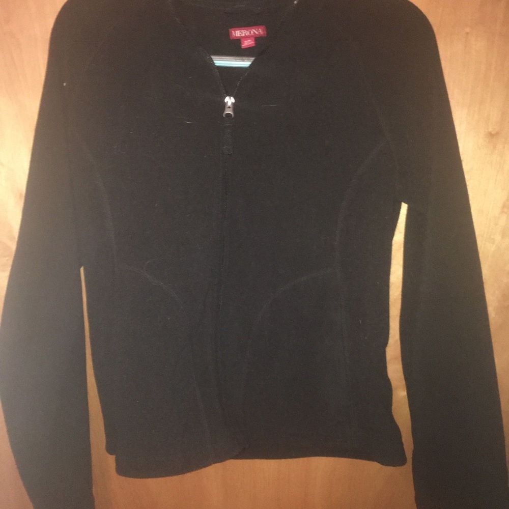 Black fleece zip up sweater
